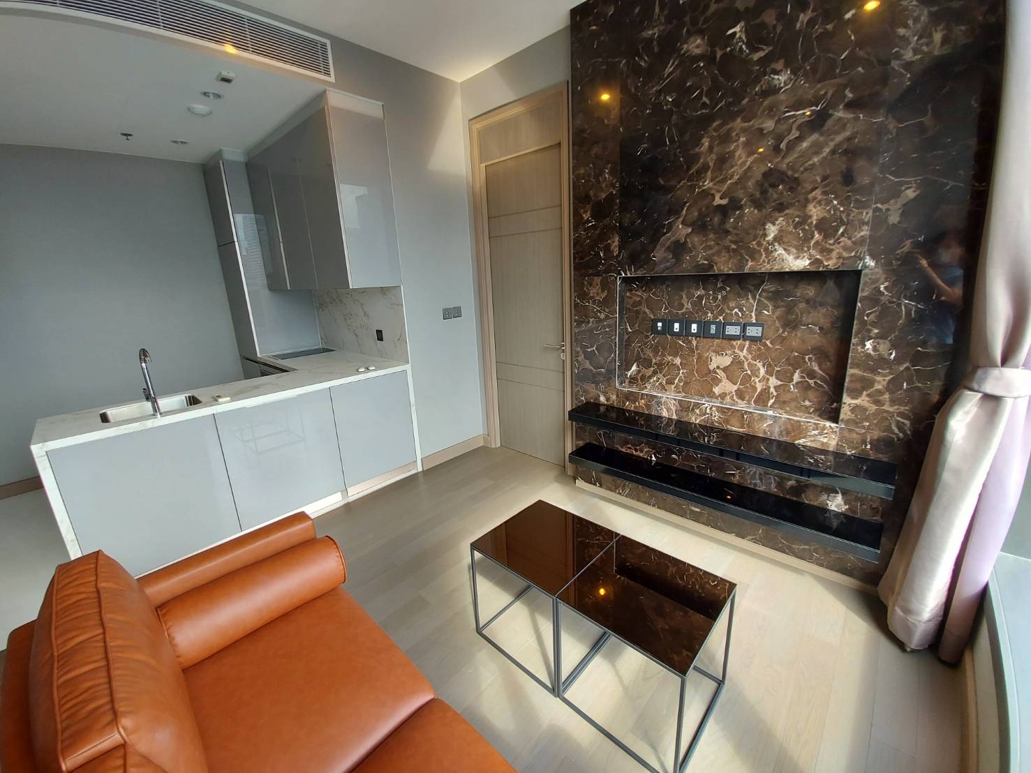 THE ESSE at SINGHA COMPLEX